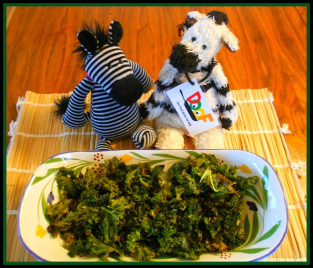 Just a little while in the oven worked a delicious magic. Presto: kale chips!